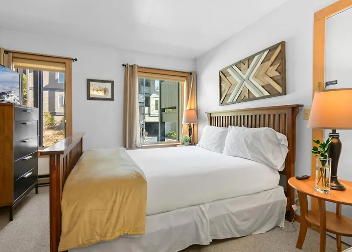 Rmr: Rendezvous A3 In Apartment